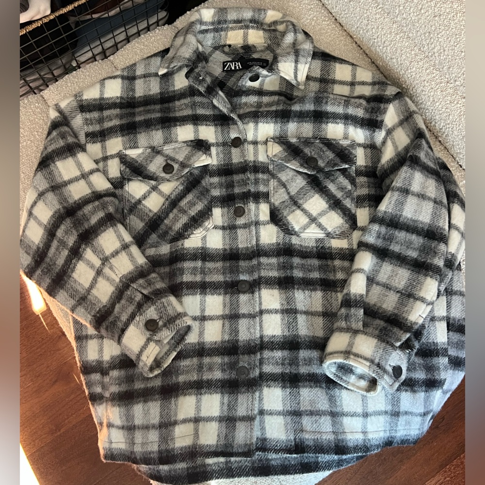 Plaid Shacket - Picture 4 of 11